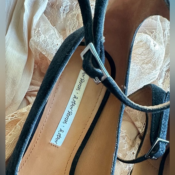 &Other Stories Mary-jane suede kitten heels 37 - Picture 2 of 4